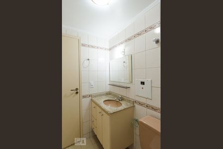 Apartamento para alugar com 93m², 3 quartos e 1 vagaBanheiro