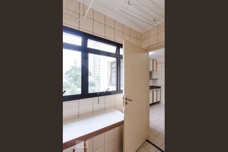 Apartamento para alugar com 93m², 3 quartos e 1 vagaÁrea de serviço