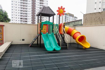 Apartamento para alugar com 93m², 3 quartos e 1 vagaÁrea comum