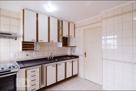 Apartamento para alugar com 93m², 3 quartos e 1 vagaCozinha