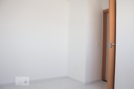Apartamento para alugar com 46m², 2 quartos e 1 vaga Apartamento para alugar com 46m², 2 quartos e 1 vagaQuarto 2