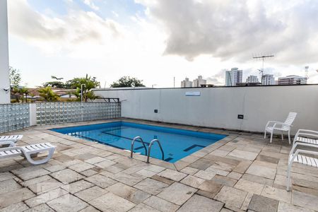 Apartamento à venda com 65m², 2 quartos e 1 vagaÁrea Comum - Piscina
