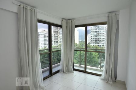 Apartamento para alugar com 72m², 3 quartos e 1 vagaSuíte