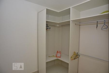 Apartamento para alugar com 72m², 3 quartos e 1 vagaQuarto 2