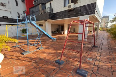 Apartamento à venda com 217m², 2 quartos e 2 vagasÁrea Comum - Playground