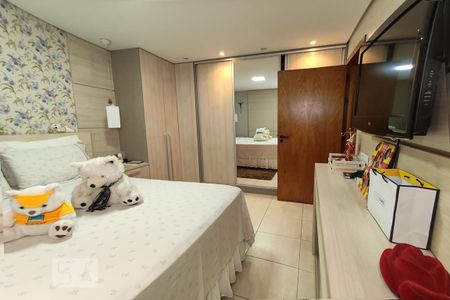Apartamento à venda com 217m², 2 quartos e 2 vagasQuarto 2 suíte