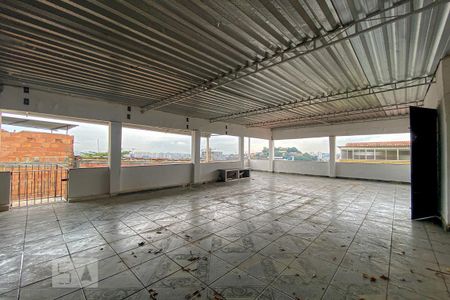Casa para alugar com 100m², 2 quartos e 1 vaga Casa para alugar com 100m², 2 quartos e 1 vagaTerraço