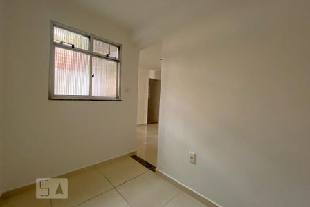 Casa para alugar com 100m², 2 quartos e 1 vaga Casa para alugar com 100m², 2 quartos e 1 vagaSala de Jantar