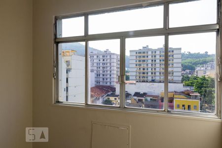 Quarto 1 de apartamento para alugar com 2 quartos, 72m² em Vila Isabel, Rio de Janeiro