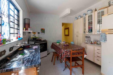 Casa à venda com 147m², 2 quartos e 2 vagasCozinha