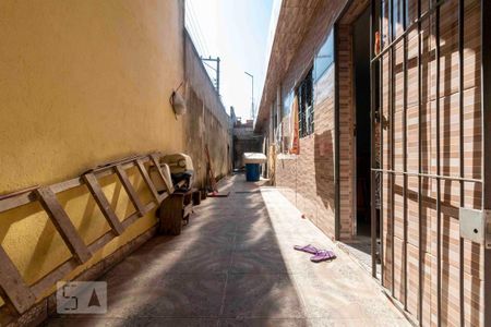 Casa à venda com 147m², 2 quartos e 2 vagasQuintal