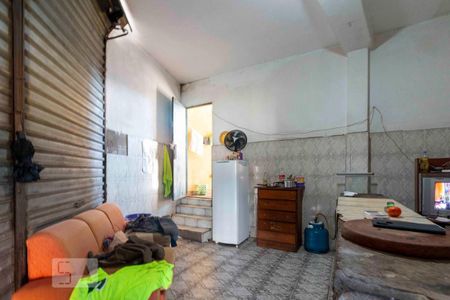 Casa à venda com 147m², 2 quartos e 2 vagasSalão