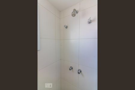 Casa para alugar com 48m², 1 quarto e 1 vaga Casa para alugar com 48m², 1 quarto e 1 vagaBanheiro
