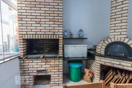 Casa para alugar com 48m², 1 quarto e 1 vaga Casa para alugar com 48m², 1 quarto e 1 vagaÁrea Comum - Churrasqueira