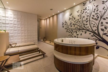 Casa para alugar com 48m², 1 quarto e 1 vaga Casa para alugar com 48m², 1 quarto e 1 vagaÁrea Comum - Spa