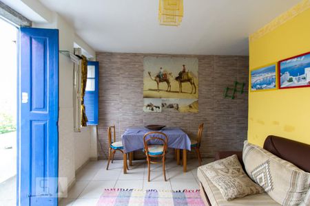 Sala de casa para alugar com 2 quartos, 90m² em Santa Teresa, Rio de Janeiro
