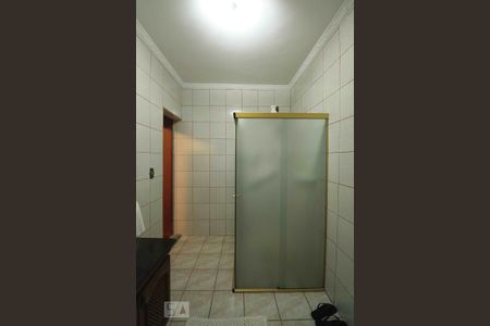 Casa para alugar com 400m², 3 quartos e 5 vagasBanheiro da Suíte 2