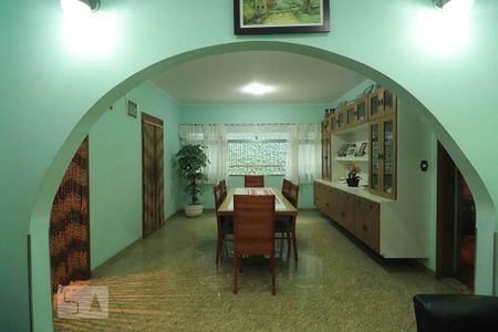 Casa para alugar com 400m², 3 quartos e 5 vagasSala 3