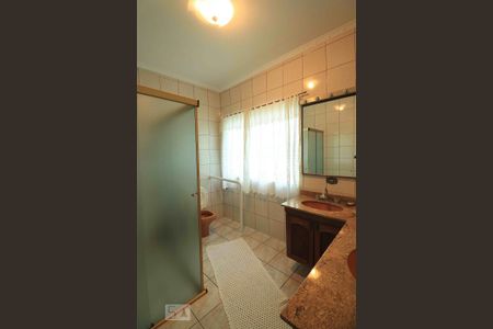 Casa para alugar com 400m², 3 quartos e 5 vagasBanheiro da Suíte 3