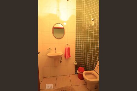 Casa para alugar com 400m², 3 quartos e 5 vagasLavabo