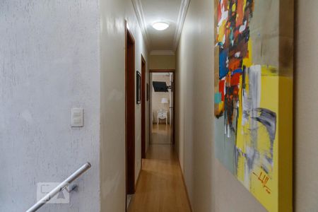 Casa à venda com 202m², 3 quartos e 3 vagasCorredor