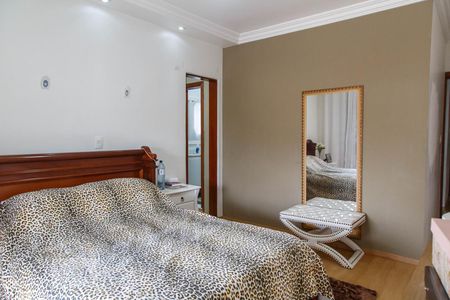 Casa à venda com 202m², 3 quartos e 3 vagasQuarto Suíte