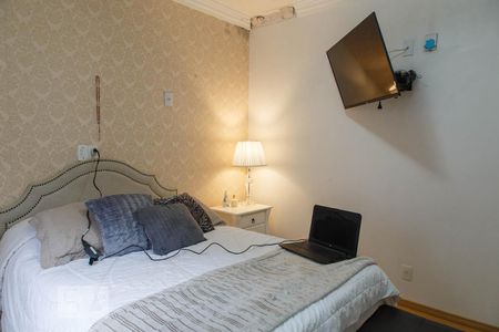 Casa à venda com 202m², 3 quartos e 3 vagasQuarto 2