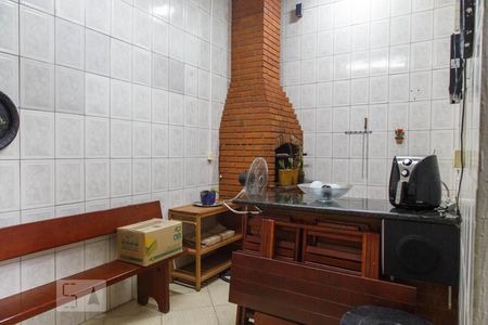 Casa à venda com 202m², 3 quartos e 3 vagasChurrasqueira