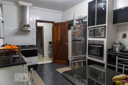 Casa à venda com 202m², 3 quartos e 3 vagasCozinha