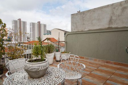 Casa à venda com 202m², 3 quartos e 3 vagasVaranda