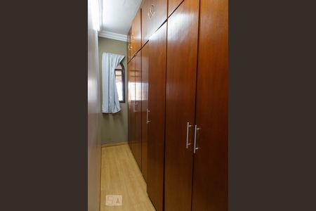 Casa à venda com 202m², 3 quartos e 3 vagasCloset