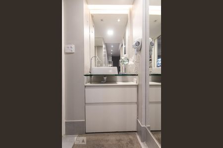 Apartamento à venda com 90m², 3 quartos e 1 vagaBanheiro da Suíte