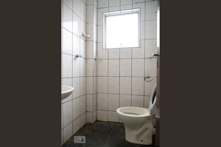 Banheiro de kitnet/studio para alugar com 1 quarto, 25m² em Jardim Japão, São Paulo