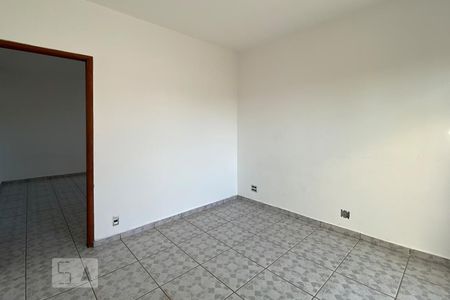 Casa para alugar com 90m², 2 quartos e sem vagaQuarto 3