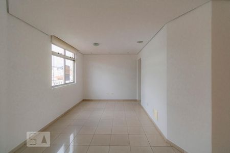 Apartamento à venda com 100m², 3 quartos e 2 vagasSala
