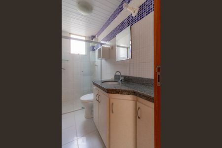 Apartamento à venda com 100m², 3 quartos e 2 vagasBanheiro