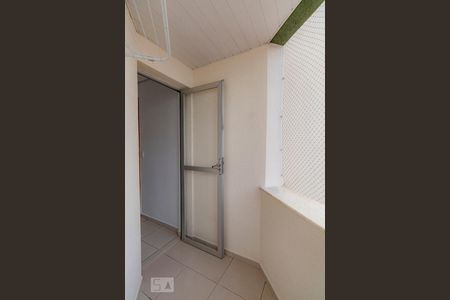Apartamento à venda com 100m², 3 quartos e 2 vagasQuarto