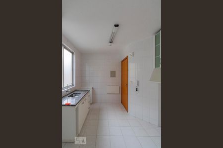 Apartamento à venda com 100m², 3 quartos e 2 vagasCozinha