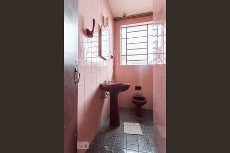 Casa para alugar com 360m², 4 quartos e 1 vagaBanheiro social 1 