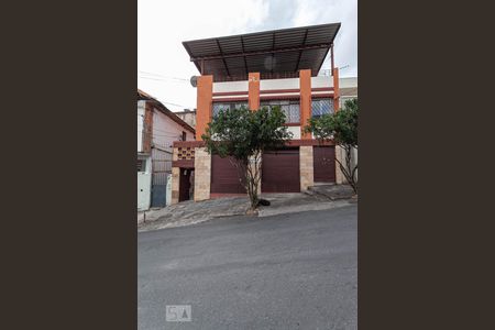 Casa para alugar com 360m², 4 quartos e 1 vagaFachada