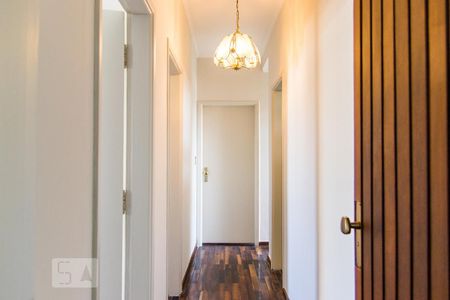 Apartamento para alugar com 175m², 3 quartos e 1 vagaCorredor