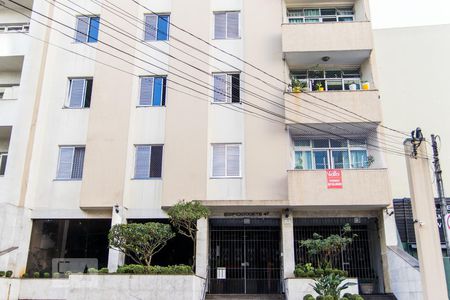 Apartamento para alugar com 175m², 3 quartos e 1 vagaFachada