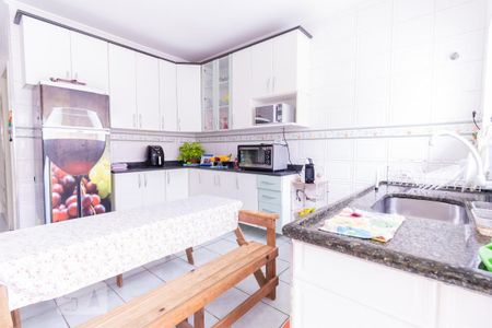 Casa à venda com 140m², 3 quartos e 3 vagasCozinha