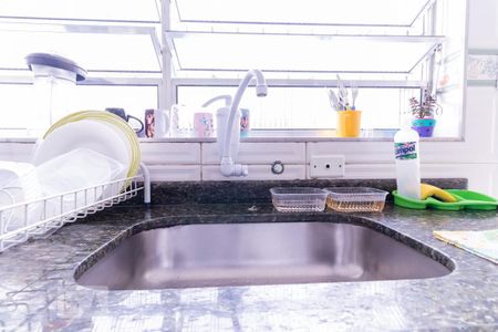 Casa à venda com 140m², 3 quartos e 3 vagasCozinha - Torneira