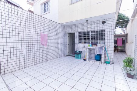 Casa à venda com 140m², 3 quartos e 3 vagasQuintal