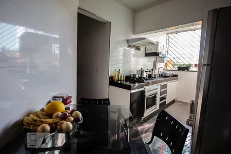 Apartamento à venda com 87m², 3 quartos e 1 vagaCozinha
