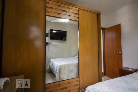 Apartamento à venda com 87m², 3 quartos e 1 vagaQuarto 2
