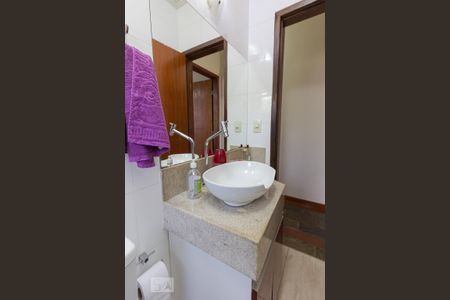 Apartamento à venda com 87m², 3 quartos e 1 vagaBanheiro Social