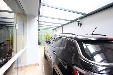 Casa à venda com 350m², 3 quartos e 4 vagasGaragem