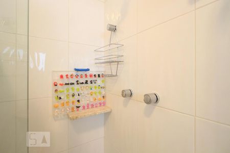 Casa à venda com 350m², 3 quartos e 4 vagasBanheiro 2